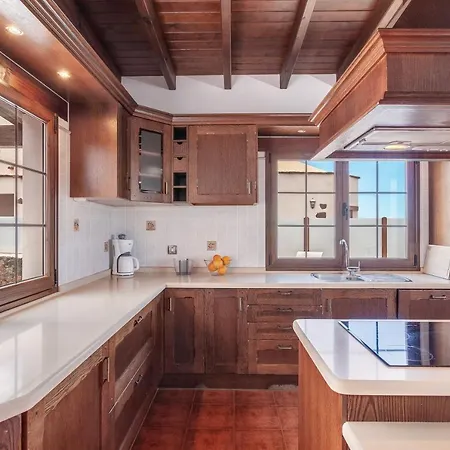 Casa Sandri 度假居 *